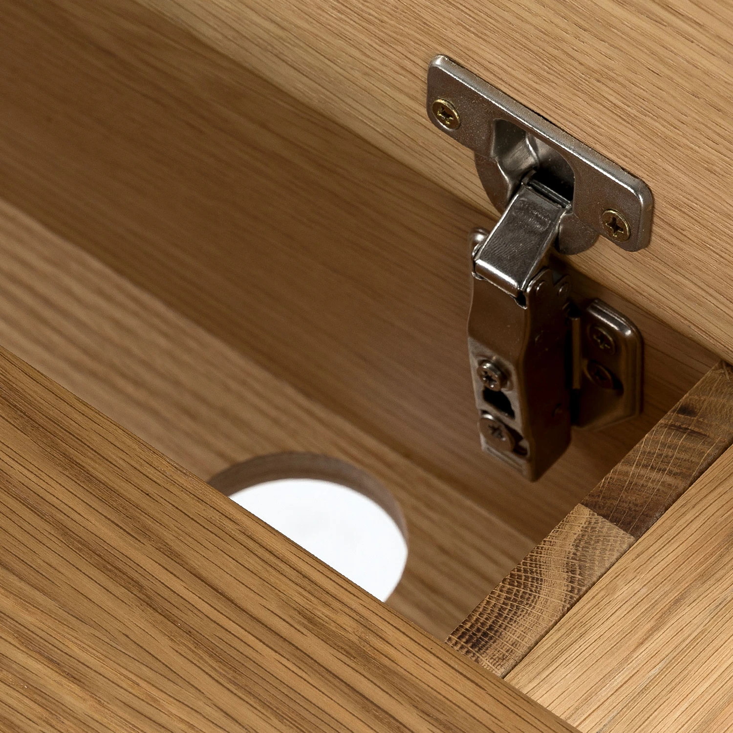 Madera 54_ Desk - Oak - Image 2