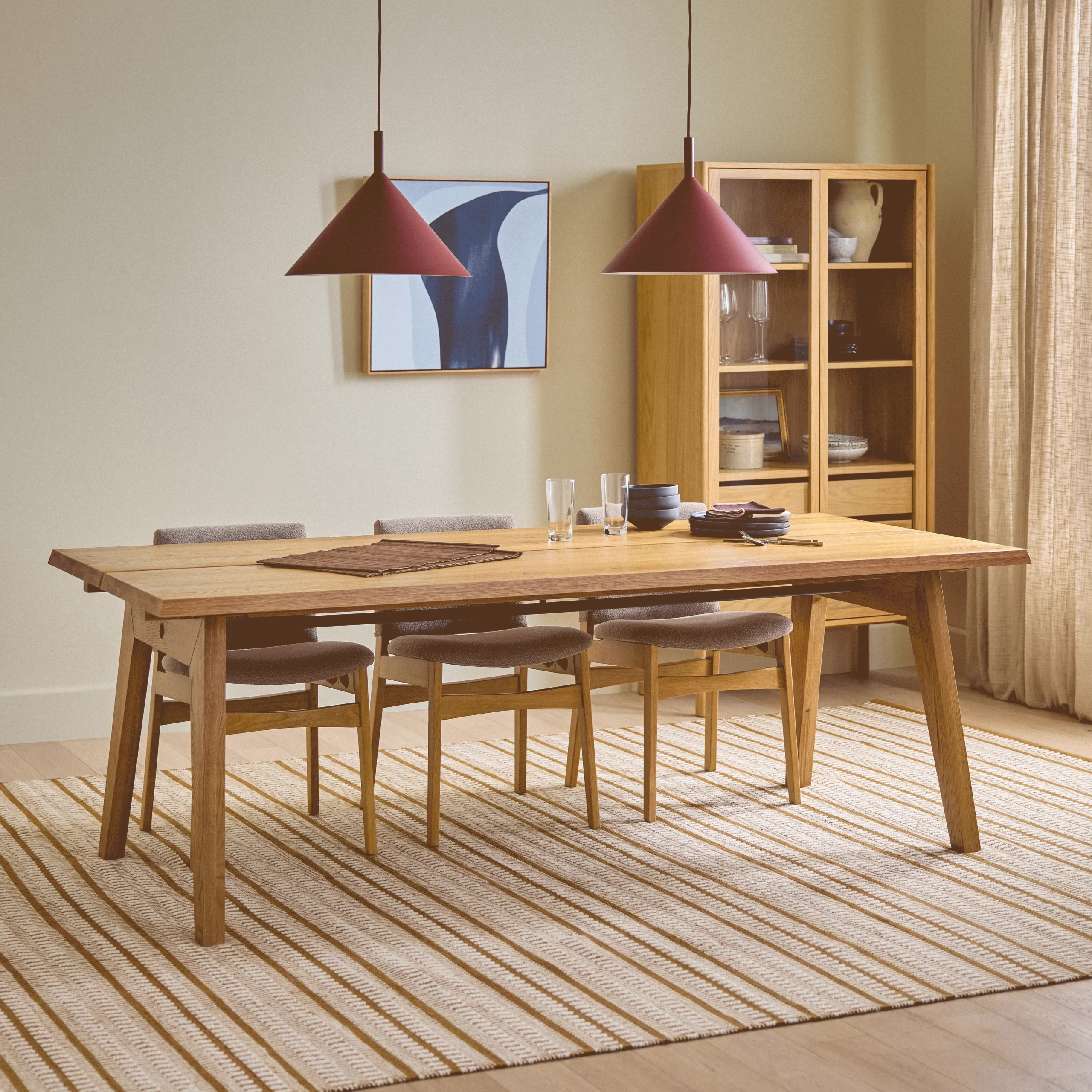 Madera 86_ - 125_ Solid Wood Extendable Dining Table - Oak - Image 2