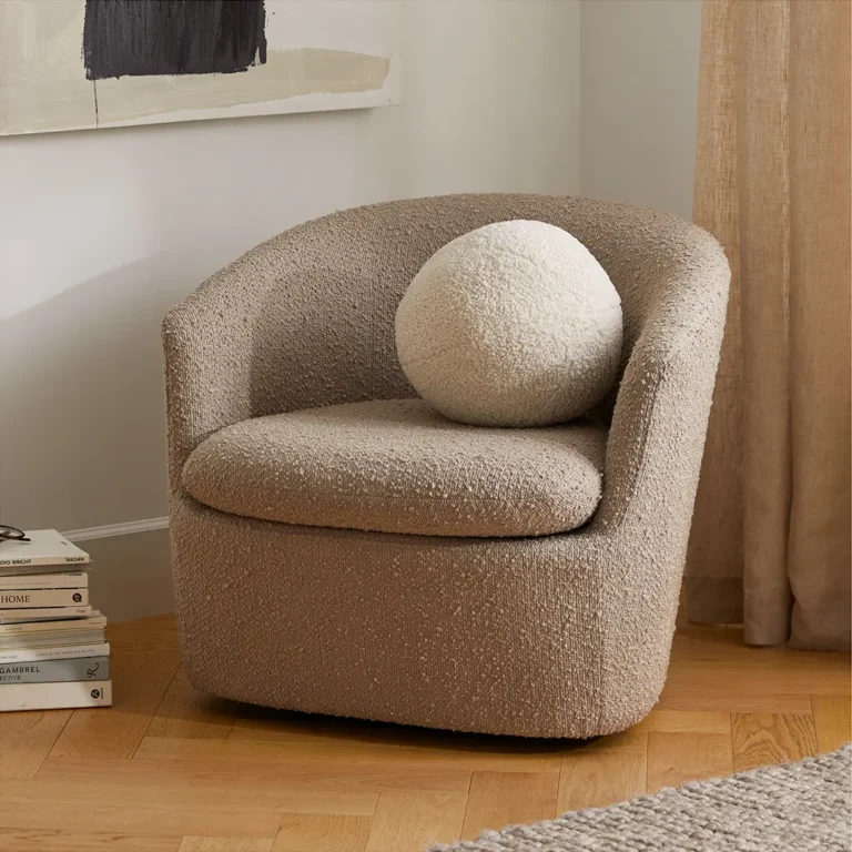 Turoy 32.5_ Swivel Lounge Chair - Lunaria Sandstone Bouclé