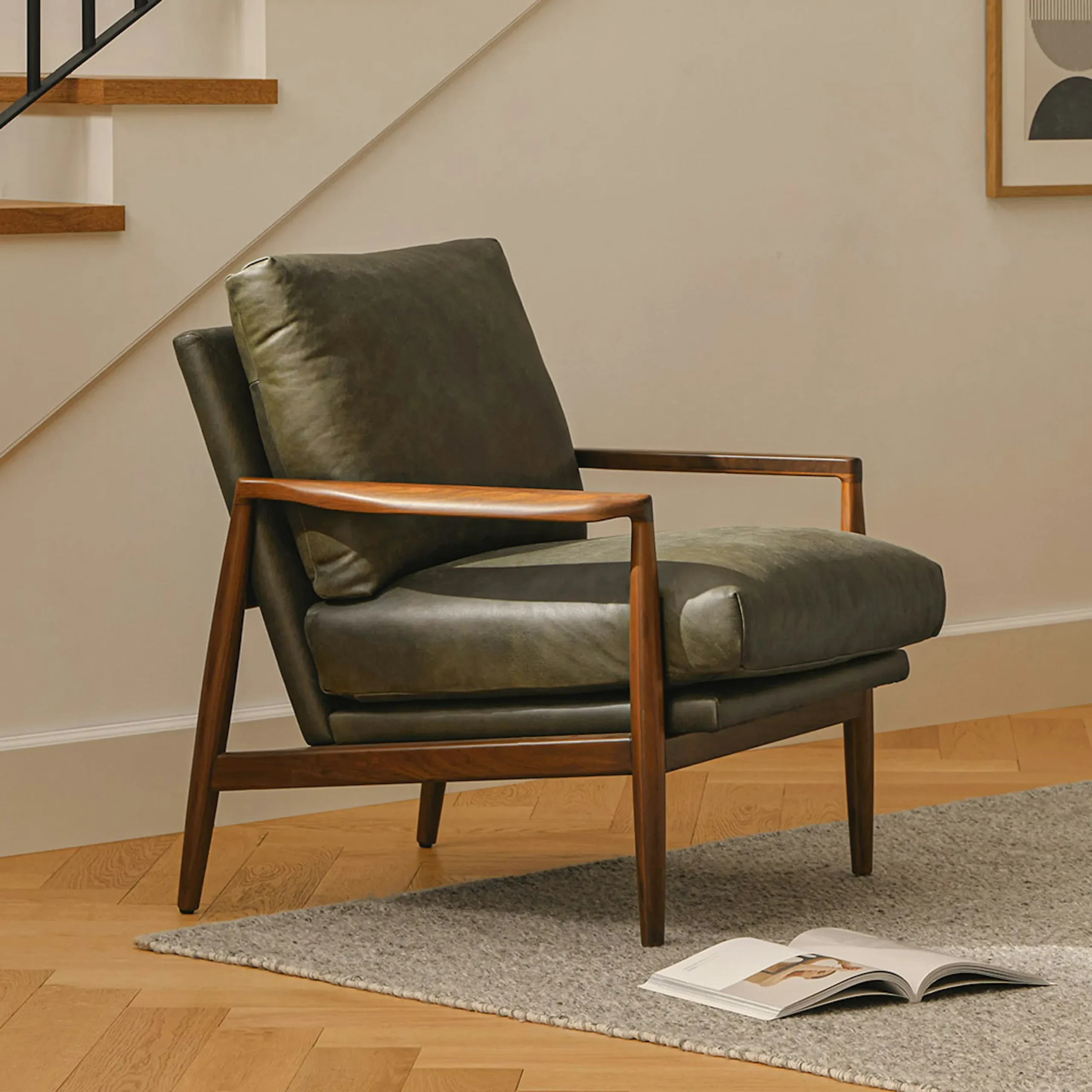 Bavel 28.5_ Leather Lounge Chair - Charme Green