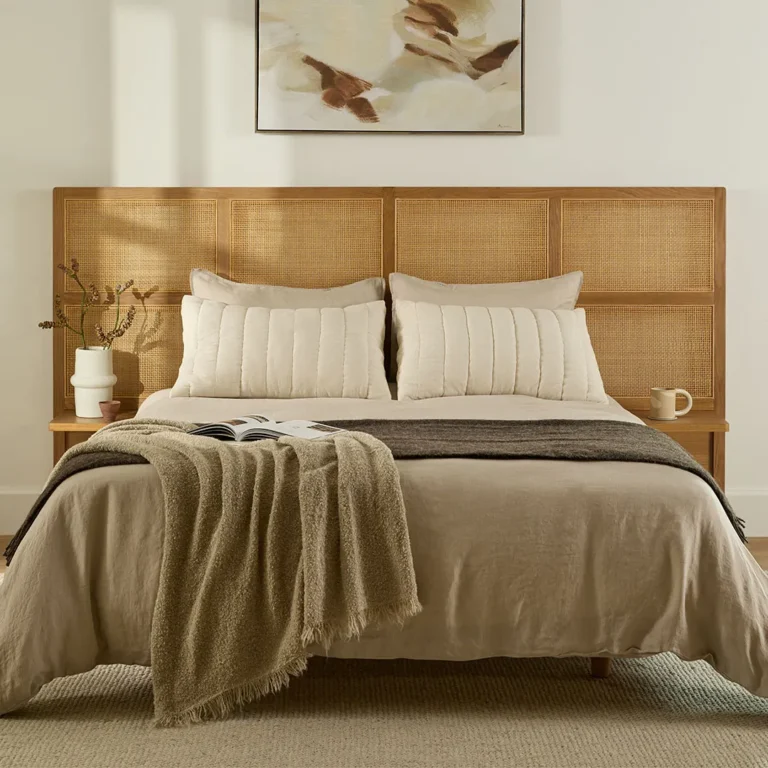 Olalla Queen Headboard - Oak