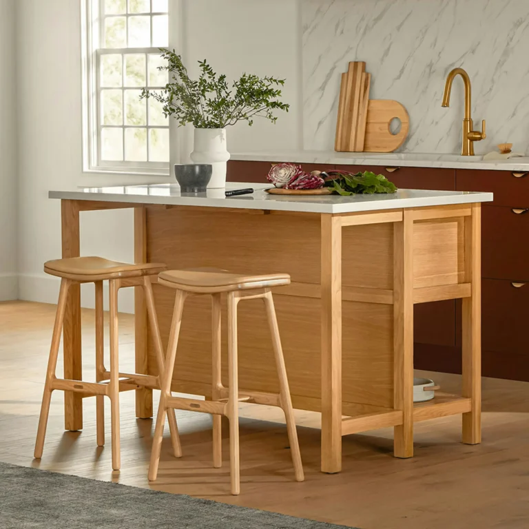 Kitchen Island - Oak