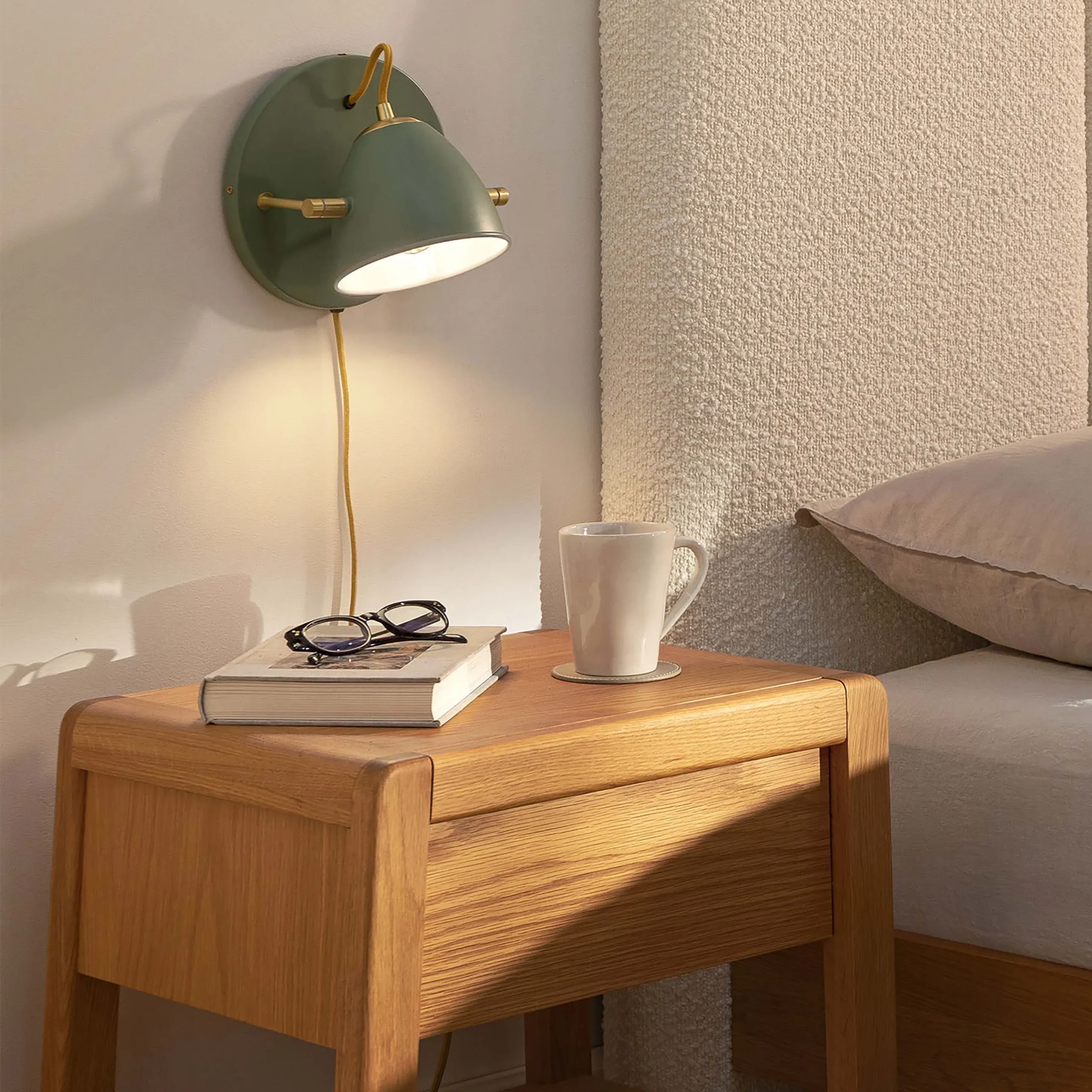 Dalsa 1-Drawer Nightstand - Natural Oak - Image 4