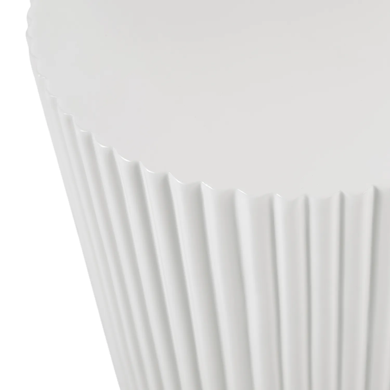 Nordens Concrete Side Table - Soft White - Image 6