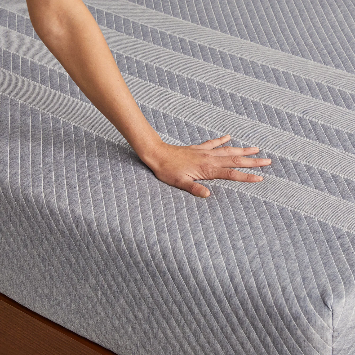 Leesa Studio Queen Mattress - Image 9