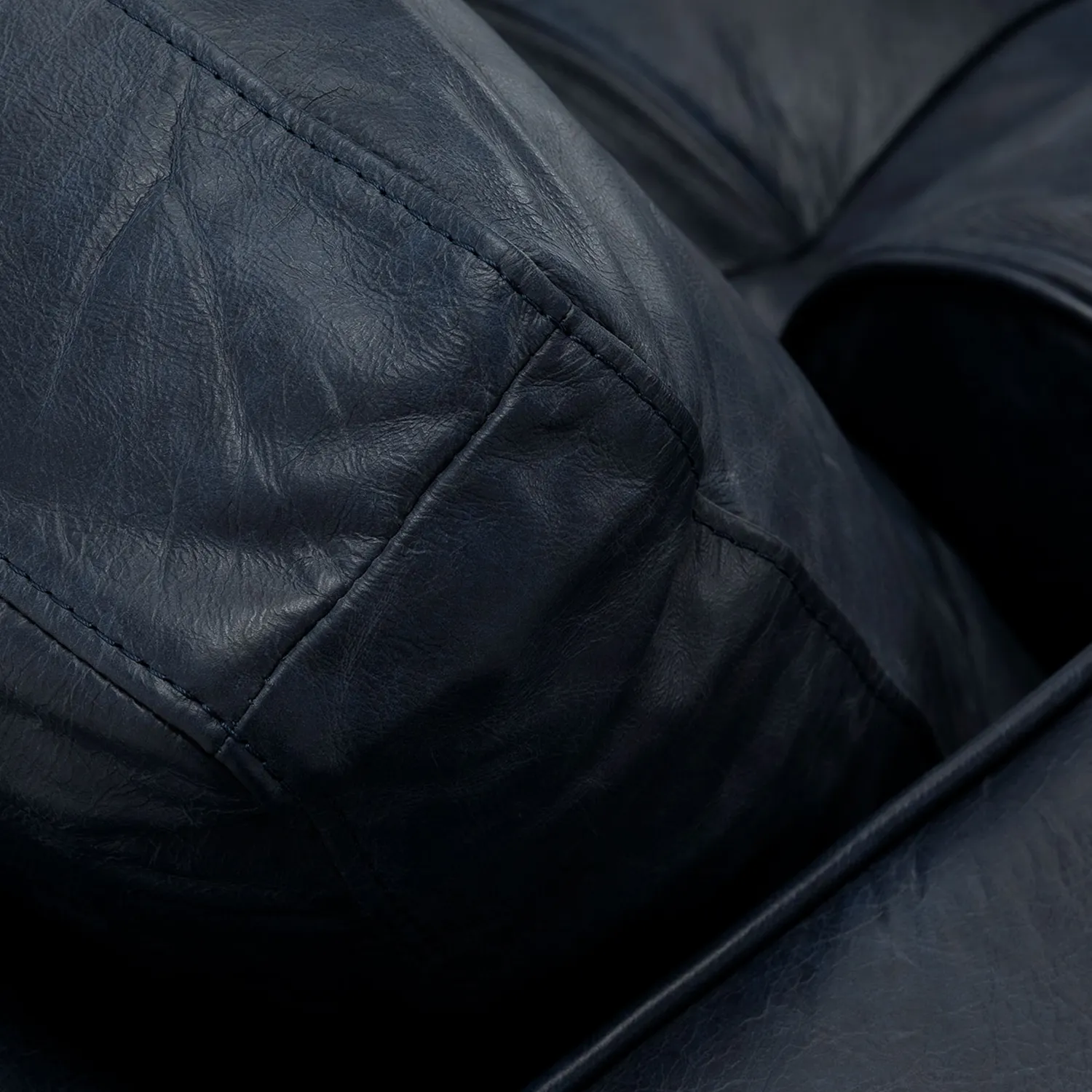 Sven 100_ Tufted Leather Right Sectional - Oxford Blue - Image 7