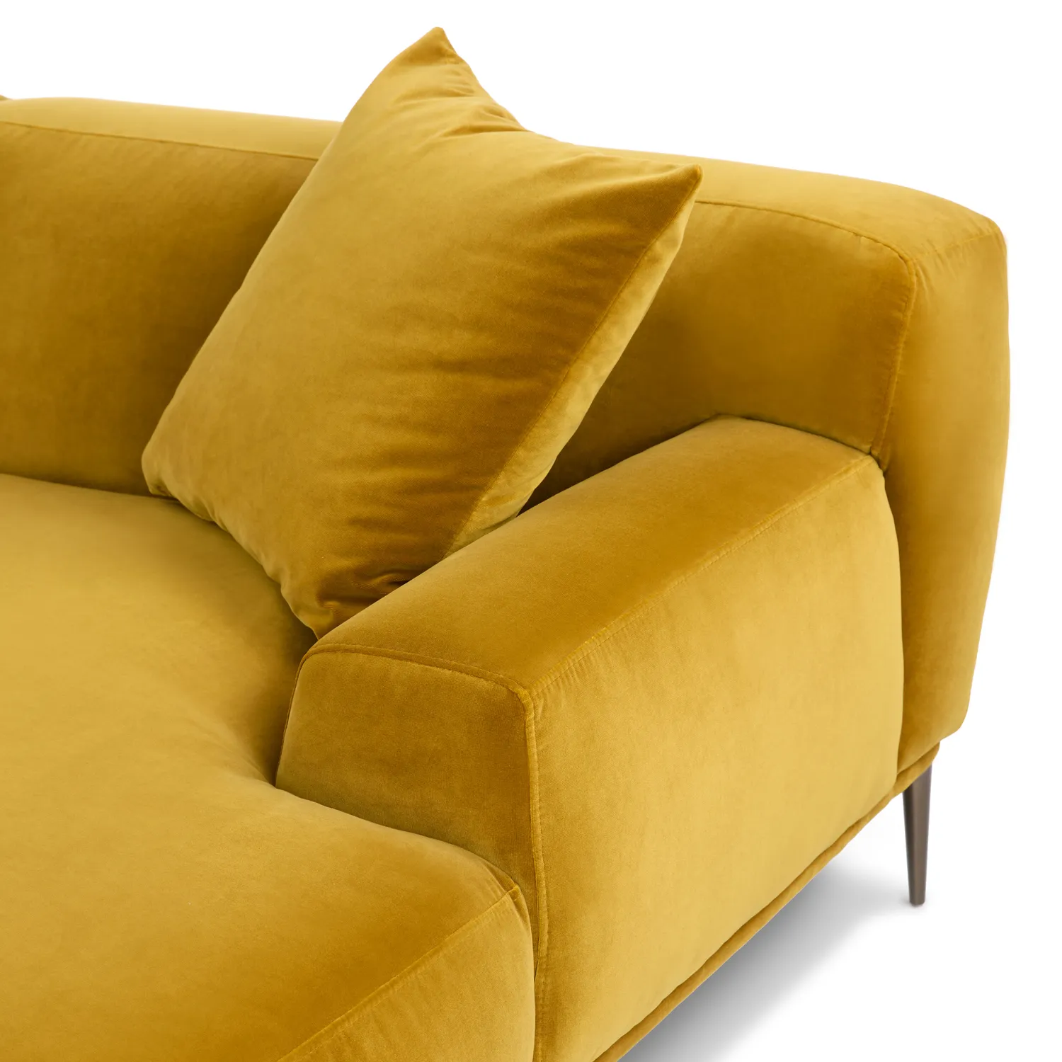 Abisko 94.5_ Velvet Right Sectional - Plush Yarrow Gold - Image 8