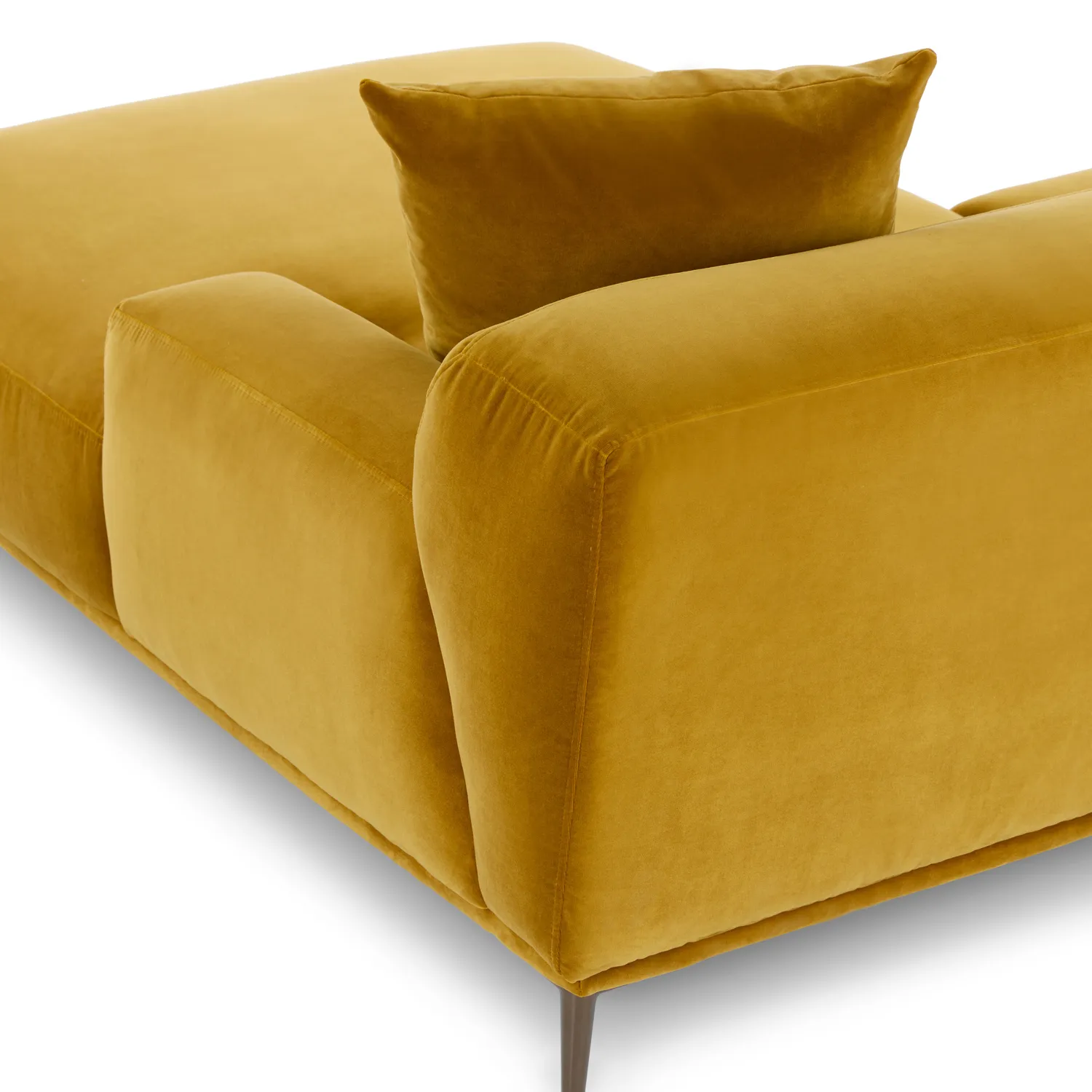 Abisko 94.5_ Velvet Right Sectional - Plush Yarrow Gold - Image 9
