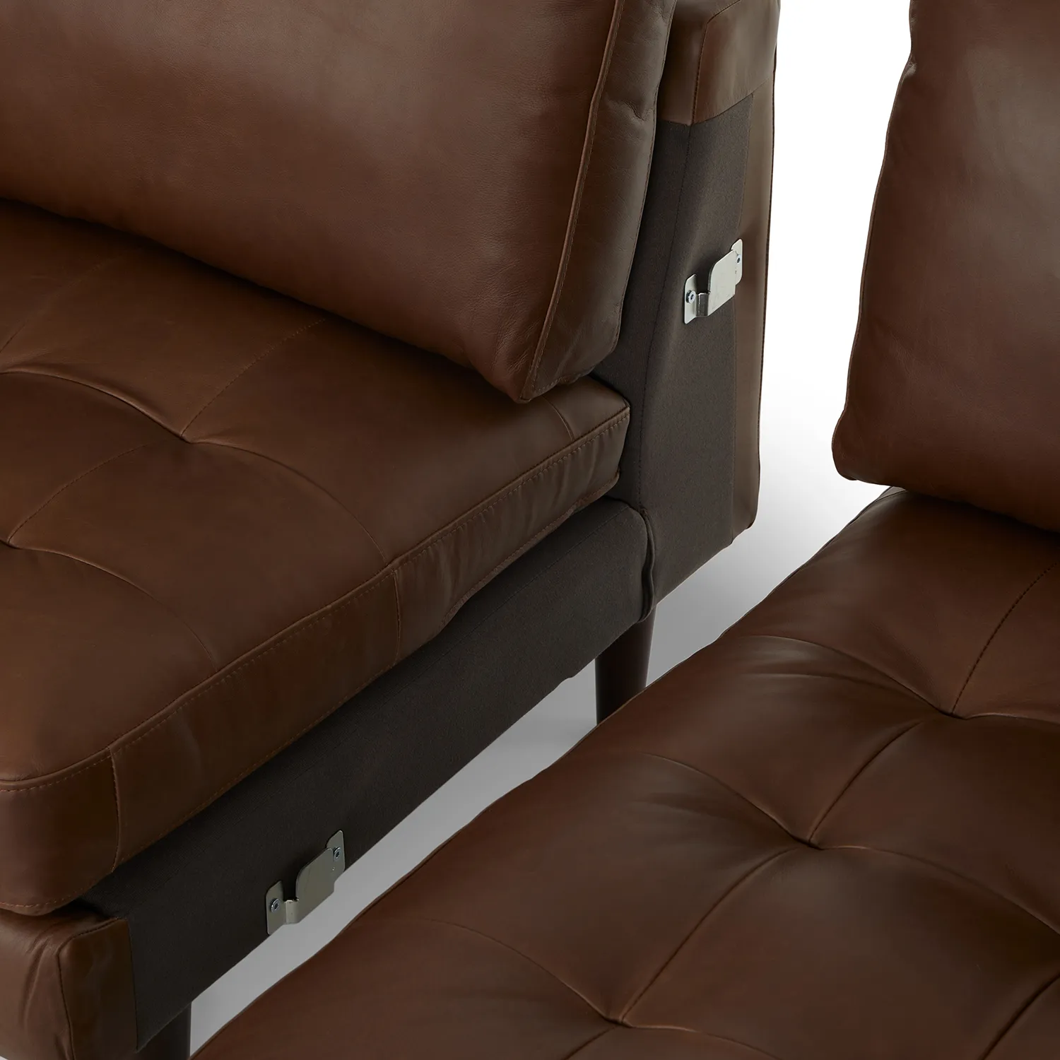Sven 100_ Tufted Leather Right Sectional - Charme Chocolat - Image 10