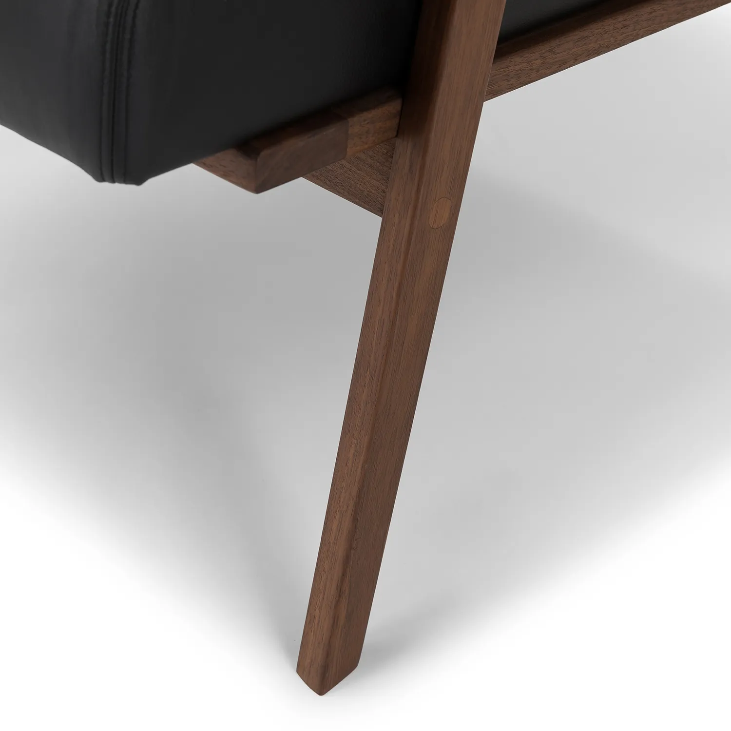 Otio 26_ Leather Lounge Chair - Walnut and Black - Image 7