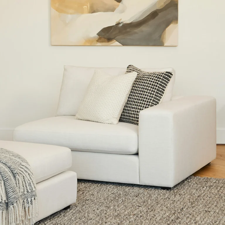Beta 49_ Right Arm Chair Module - Quartz White