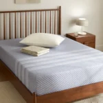 Lenia Full Bed - Walnut