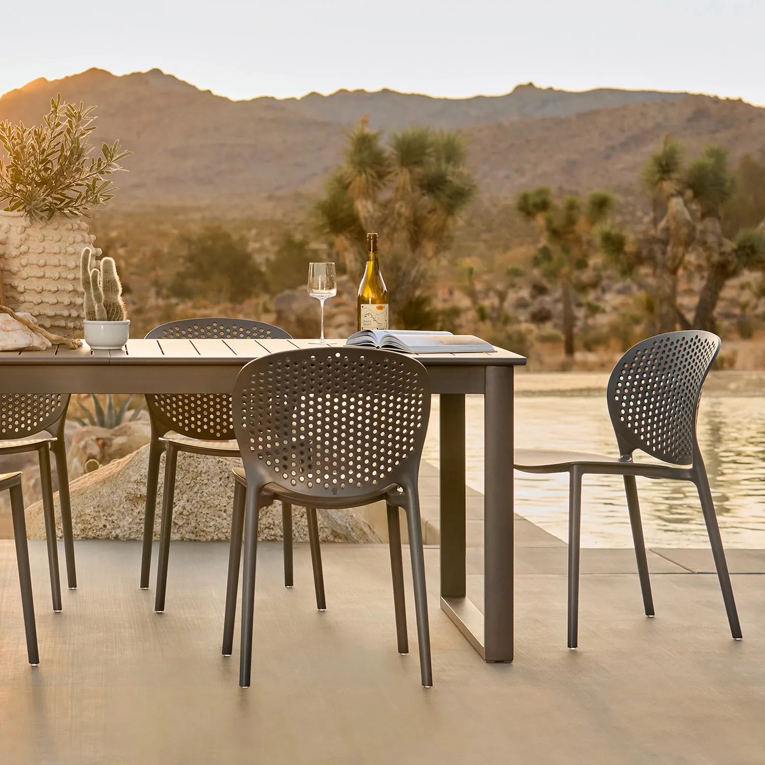 Ofer 80.25_ - 104.75_ Outdoor Extendable Dining Table - Dark Gray - Image 18