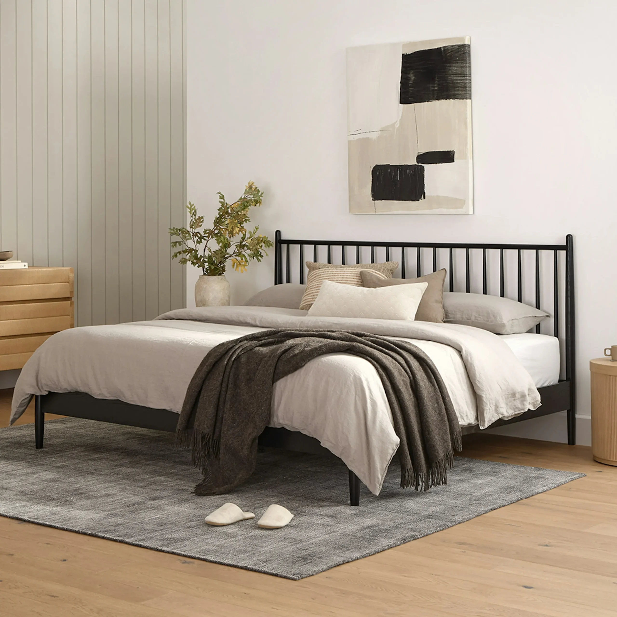 Lenia King Bed - Black