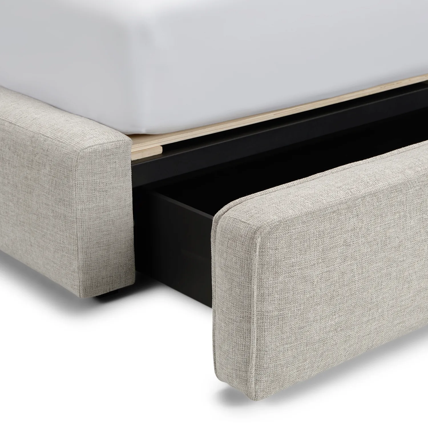 Cigar King Upholstered Storage Bed - Birch Ivory - Image 3