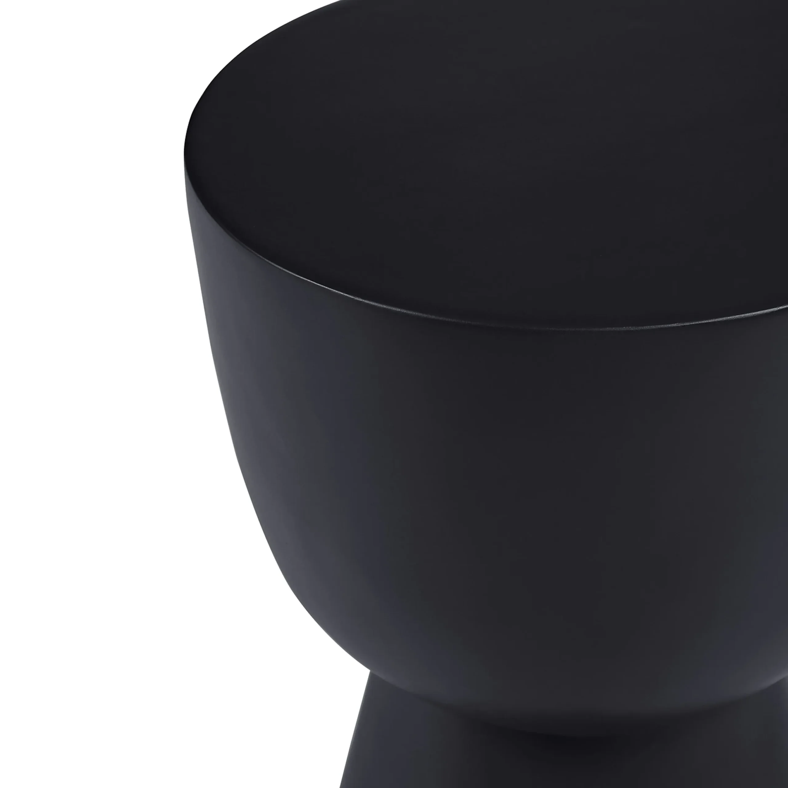 Hendry Outdoor Side Table - Rosin Black - Image 3