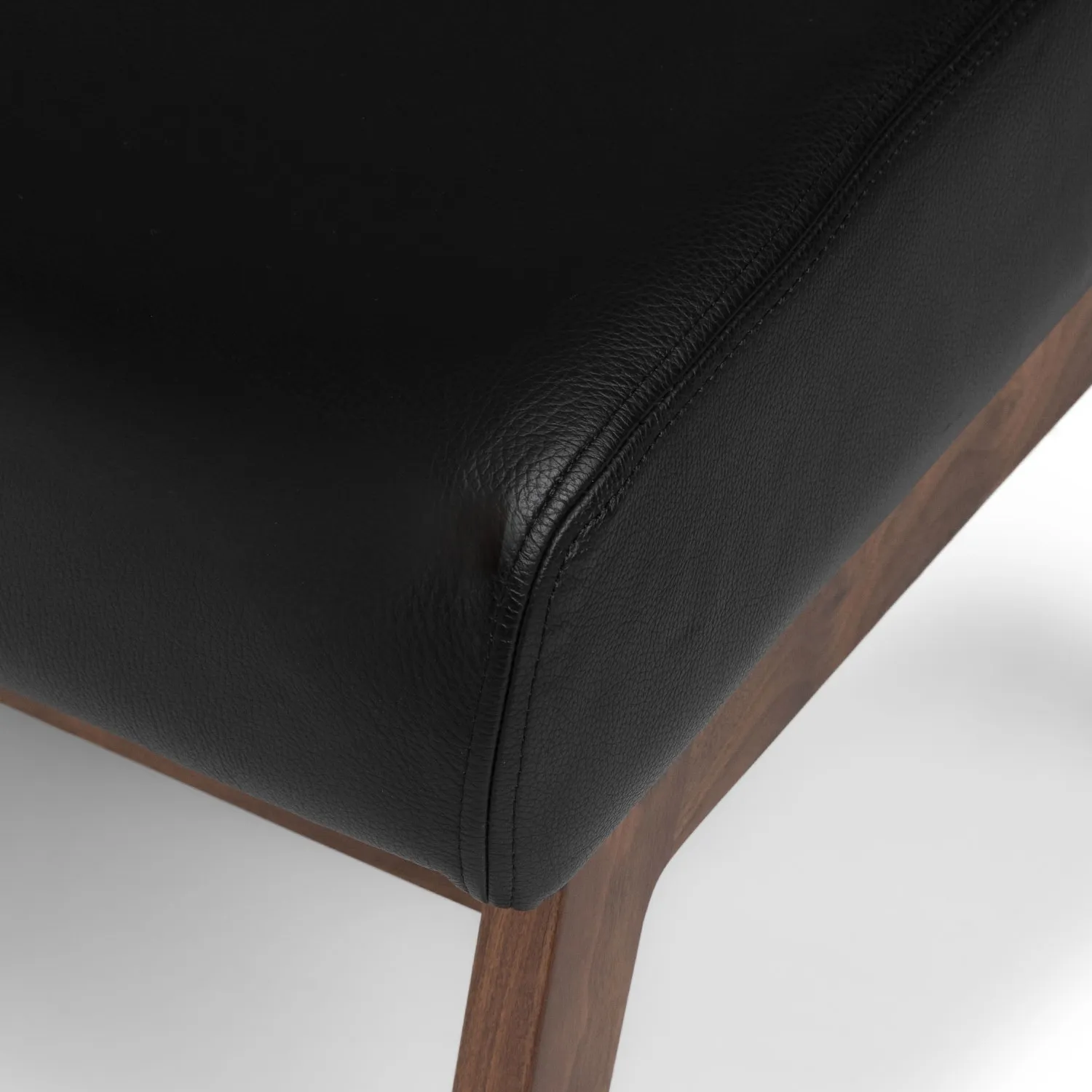 Otio 26_ Leather Lounge Set - Walnut and Black - Image 9