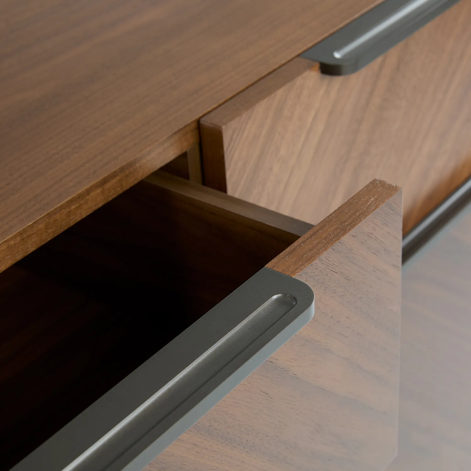 Mysen 35.5_ Glass Cabinet - Walnut - Image 9