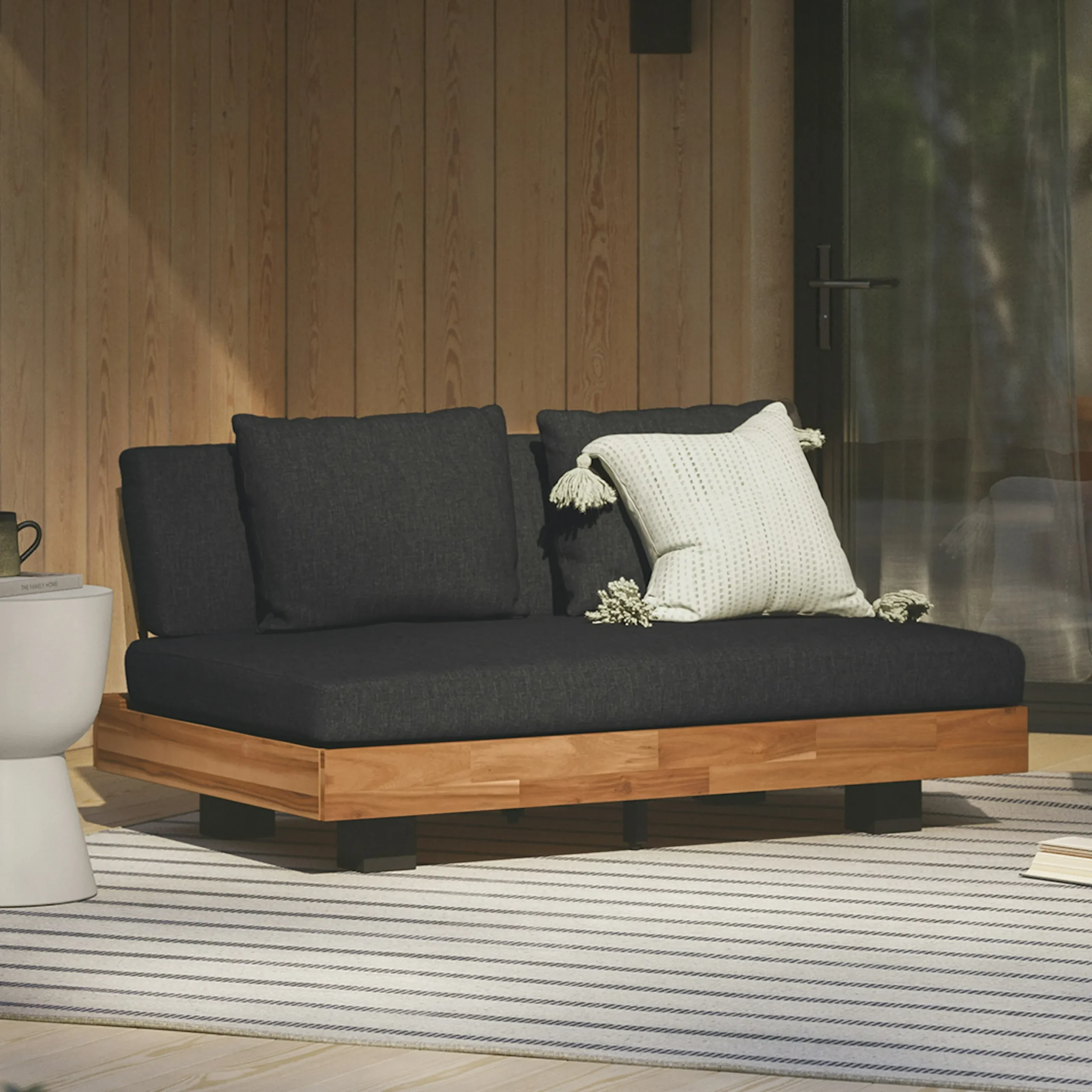 Lubek 50_ Outdoor Low Loveseat - Slate Gray