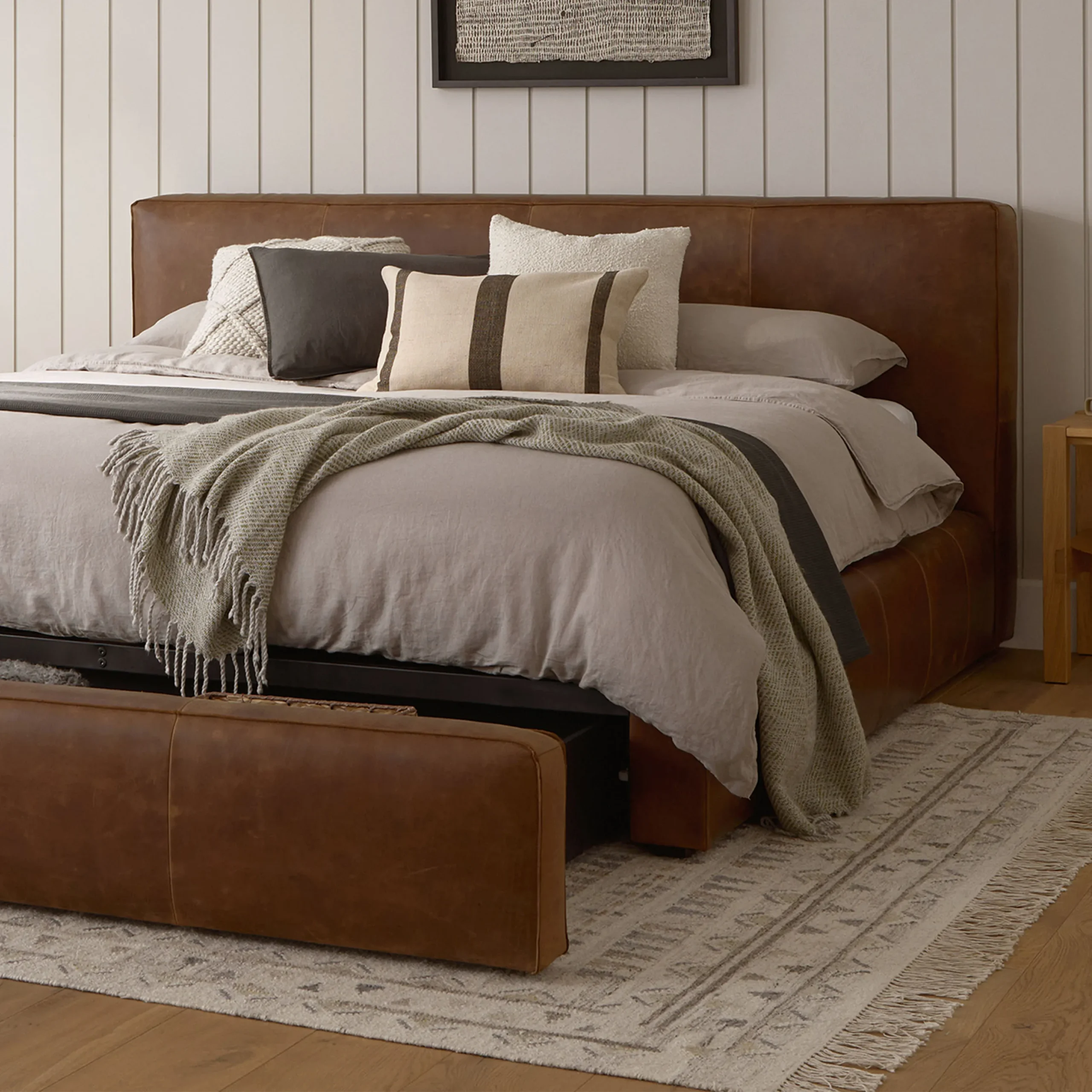 Cigar King Leather Storage Bed - Rawhide Brown - Image 3