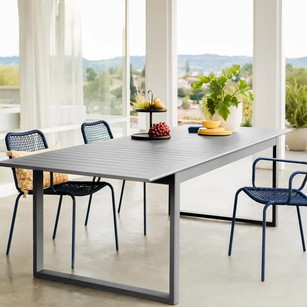 Ofer 80.25_ - 104.75_ Outdoor Extendable Dining Table - Dark Gray