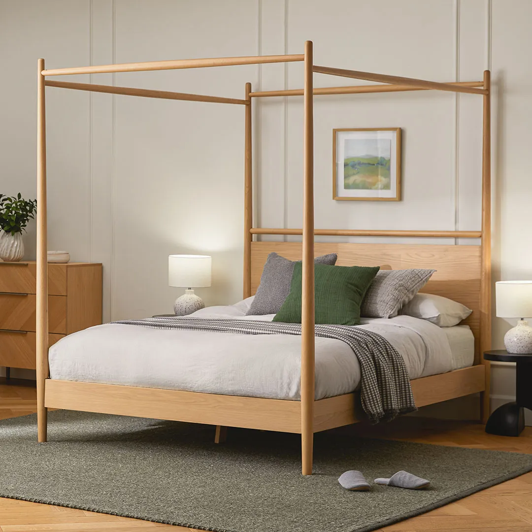 Lenia Queen Canopy Bed - White Oak
