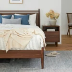 Lenia Queen Panel Bed - Walnut