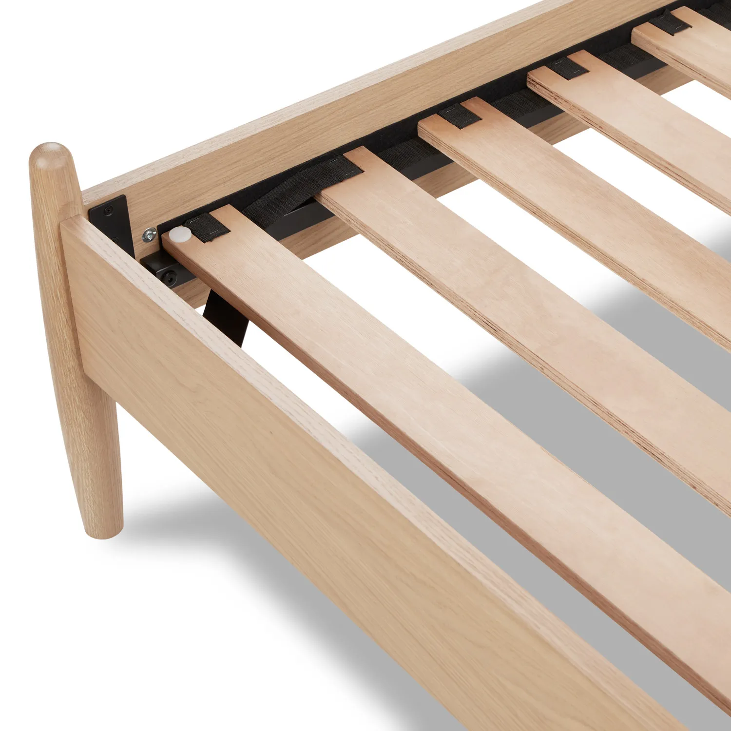 Lenia Queen Bed - White Oak - Image 9