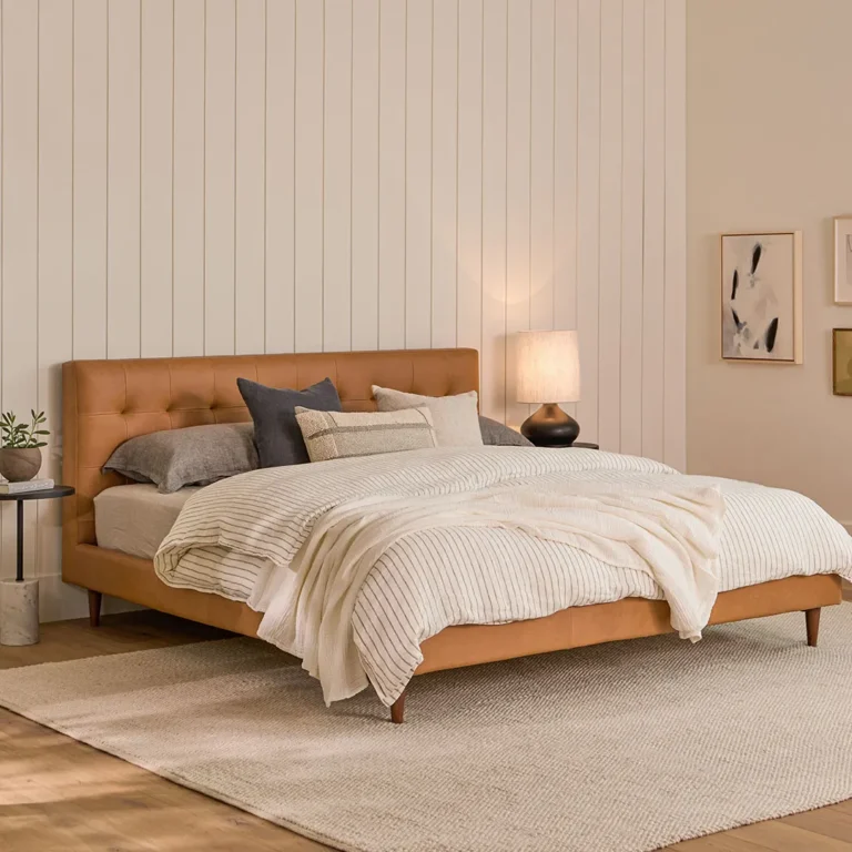 Sven King Tufted Leather Bed - Charme Tan