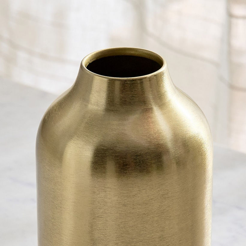 Avya Metal Cylindrical Vase - 11x11x21 cm - Image 4