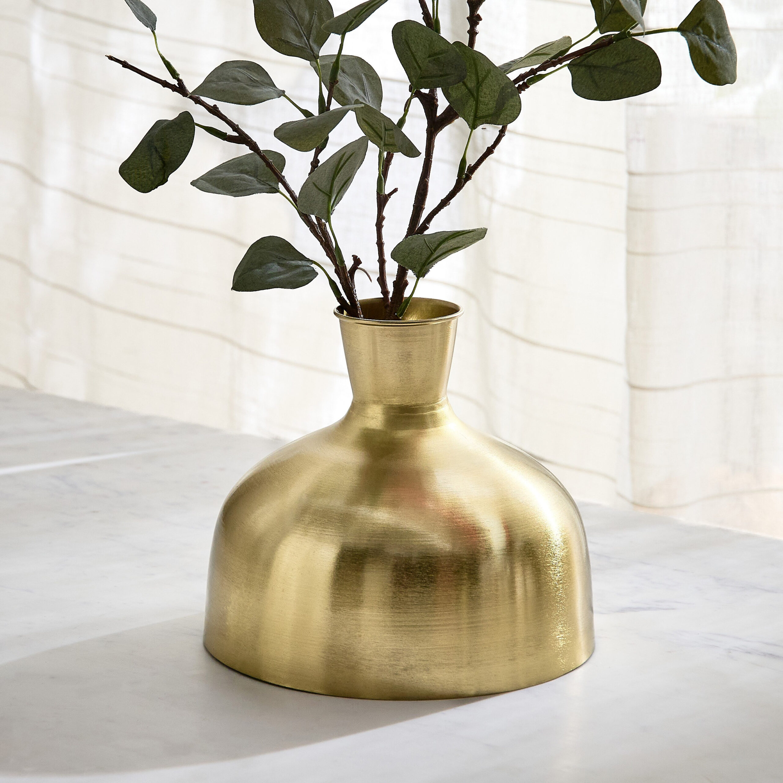 Avya Metal Modern Vase - 20.5x20.5x17 cm