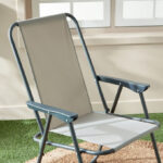 Movo Vera Torino Outdoor 4-Chair and Table Set with Umbrella