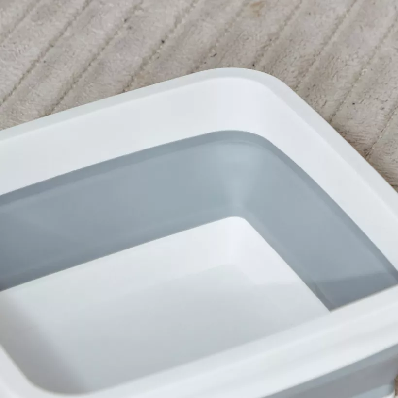 Collapsible Space Saving Rectangular Basket - 9 L - Image 3