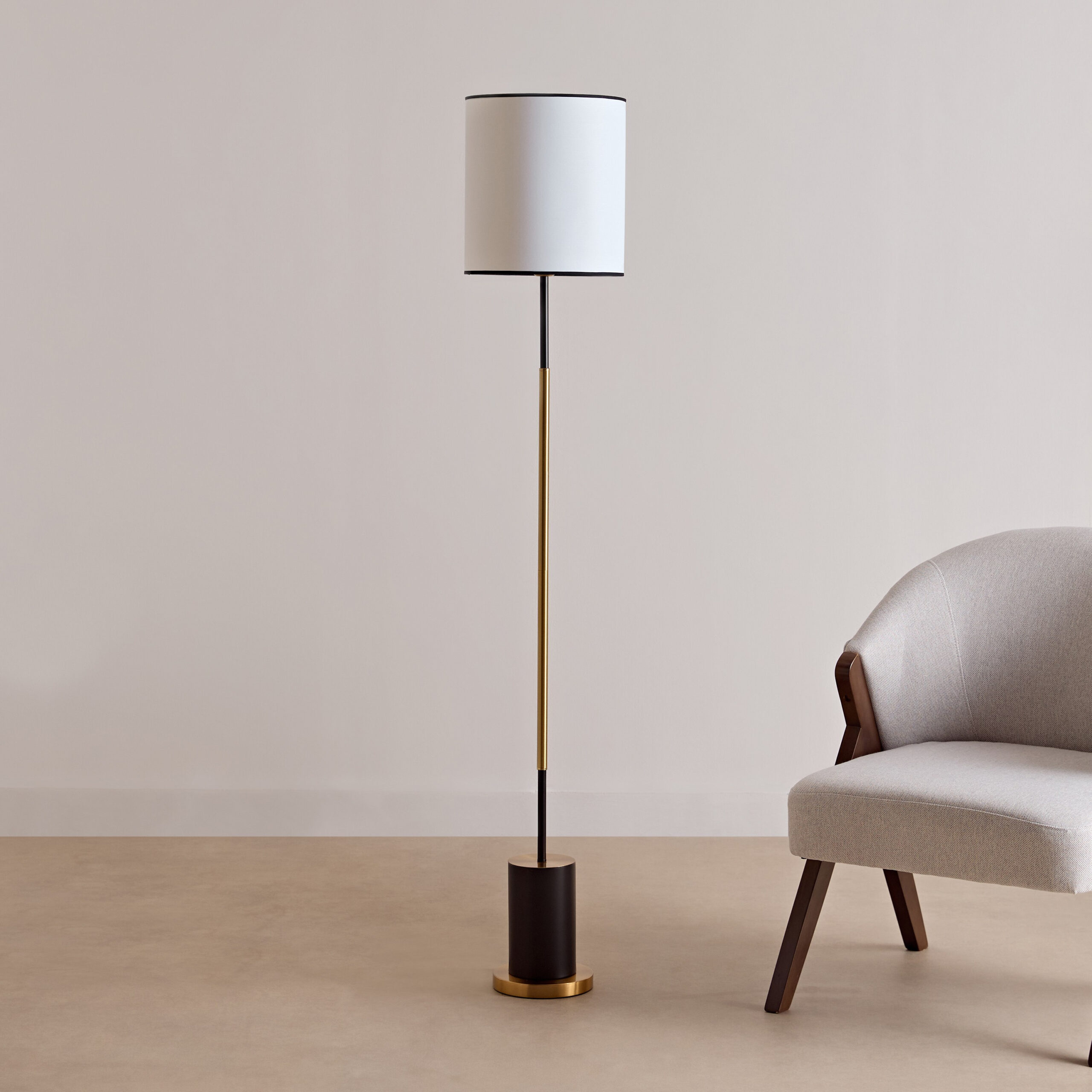 Rollins Metal Floor Lamp - 28x157 cm