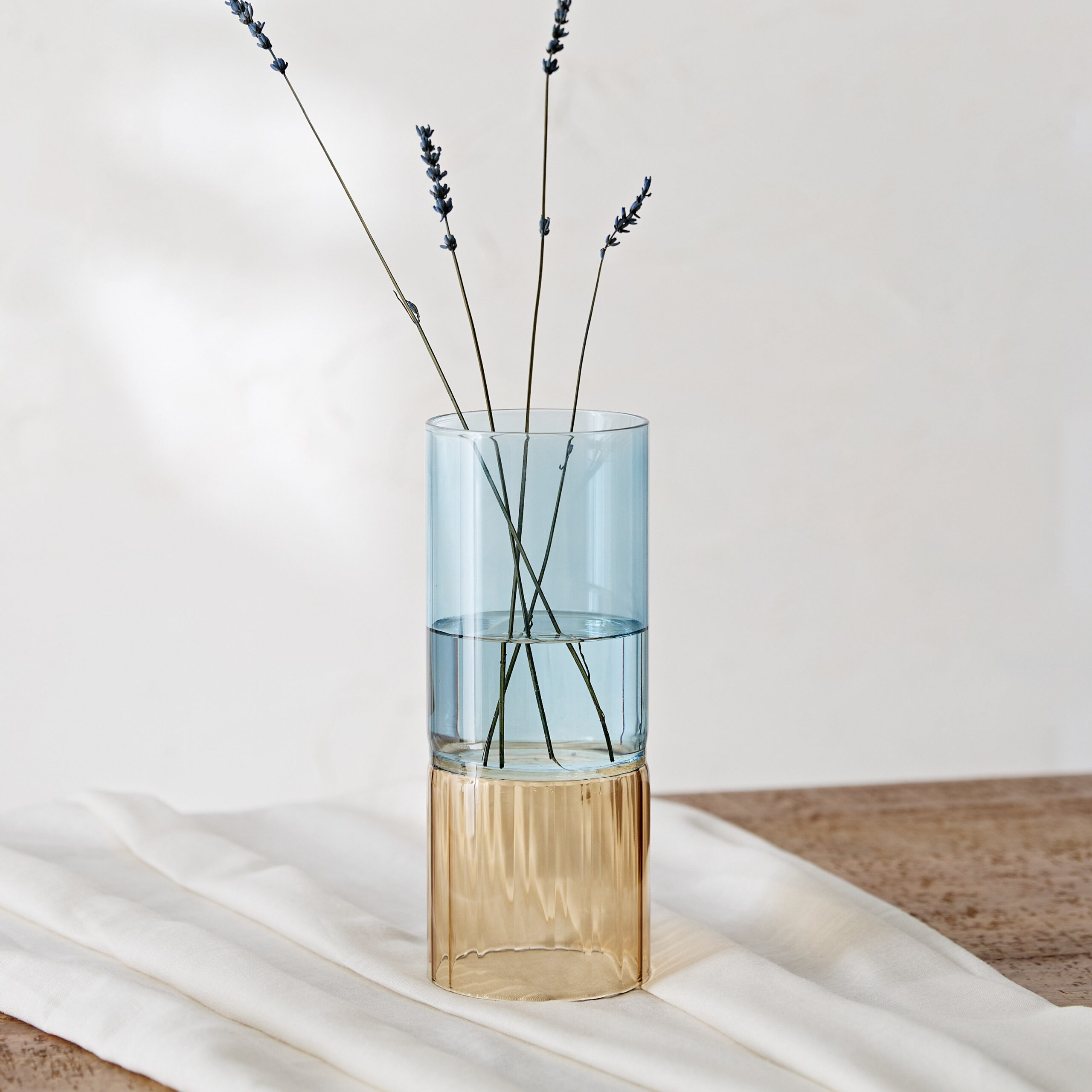 Reva Glass Vase - 10x10x25 cm