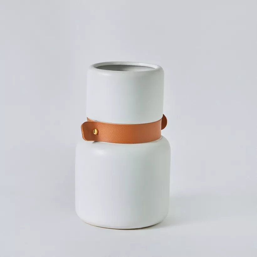 Tilden Ceramic Vase with PU Band - 14x14x23.5 cm - Image 2