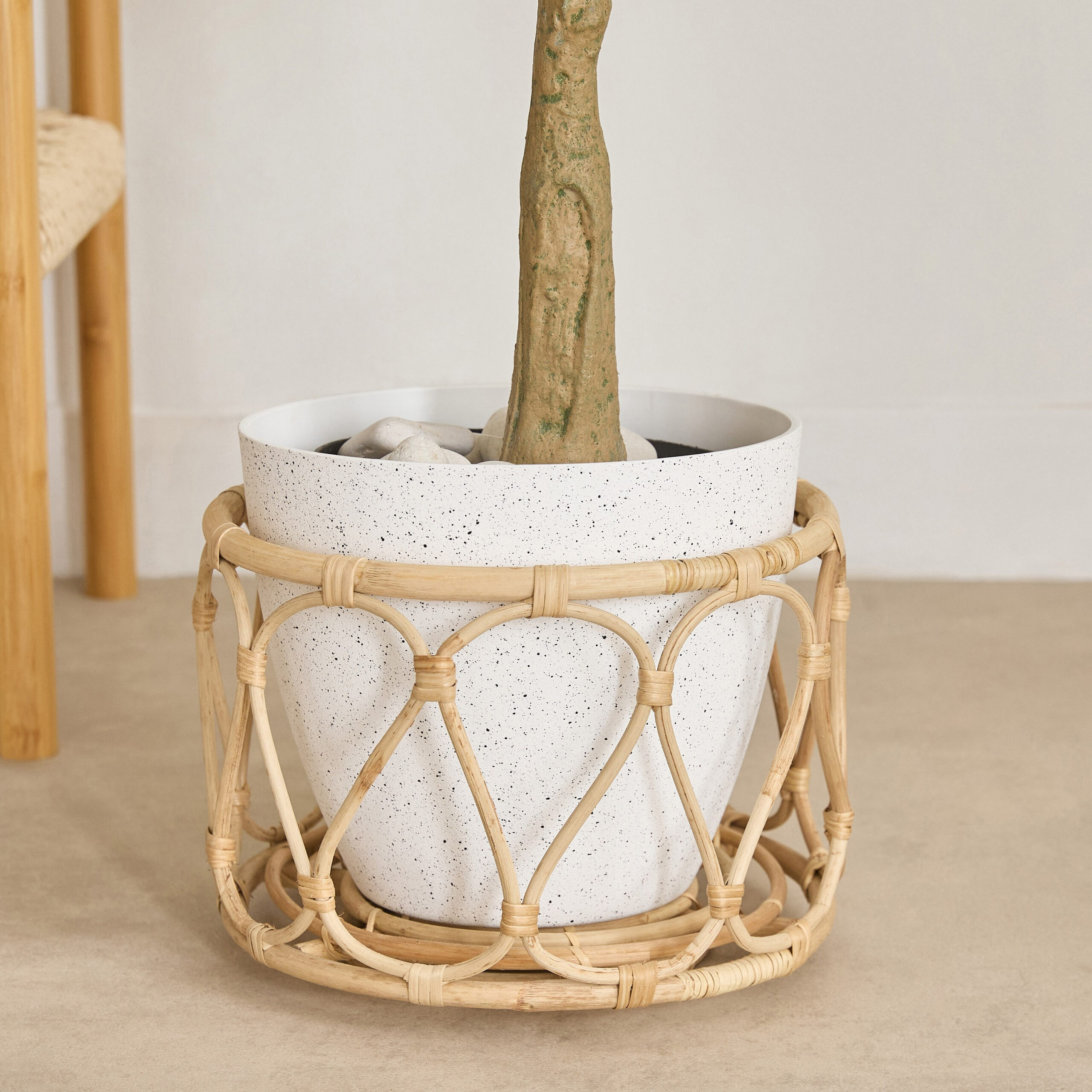 Boho Bliss Round Planter with Stand - 24x24x37 cm