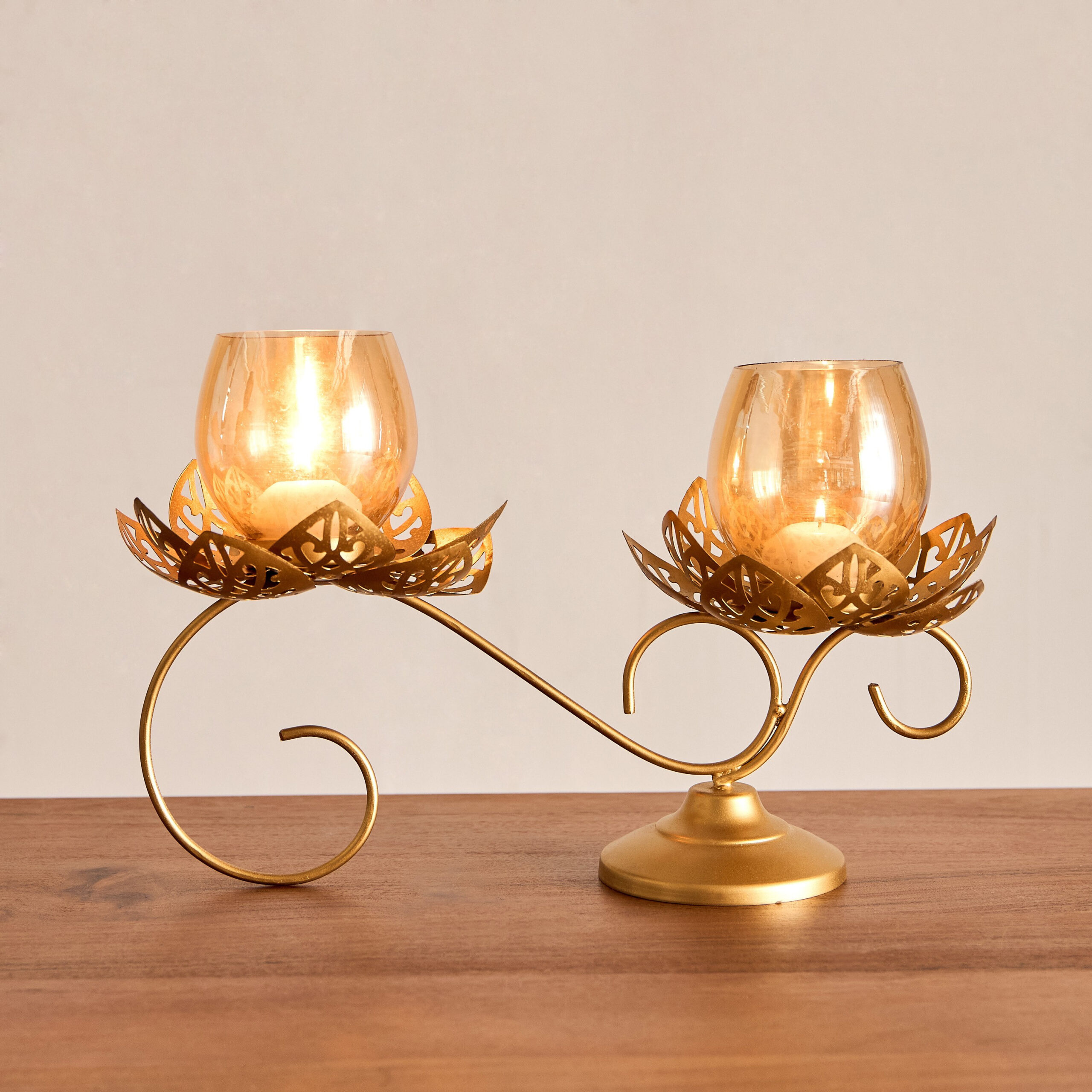 Pema Lotus Table Candle Holder - 36x10x22 cm