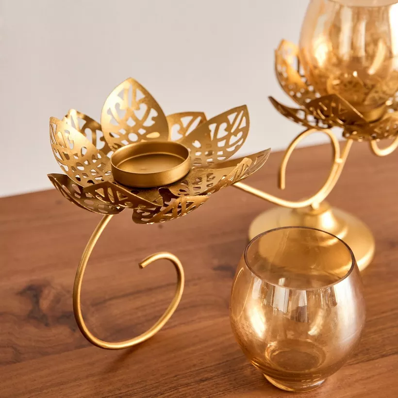 Pema Lotus Table Candle Holder - 36x10x22 cm - Image 5