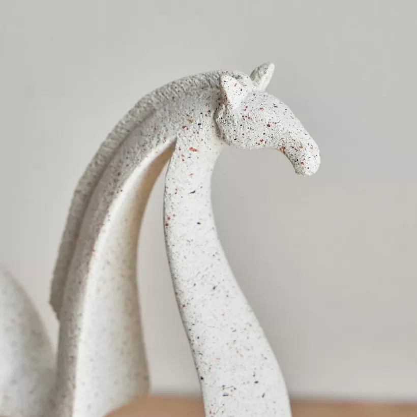 Wren Polyresin Abstract Horse Accent - 20x4.5x21.5 cm - Image 4