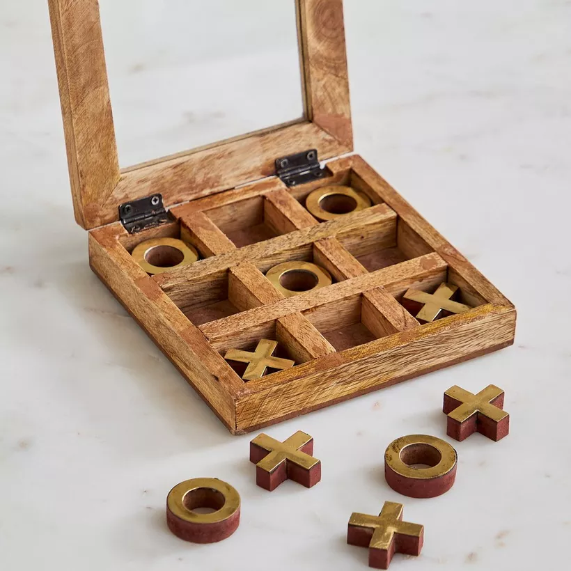 Odin Wooden Cross and Nut Gaming Set with Glass - 15x15x5 cm - Image 3