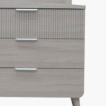 Movo Elmwood 3-Drawer Young Dresser with Mirror