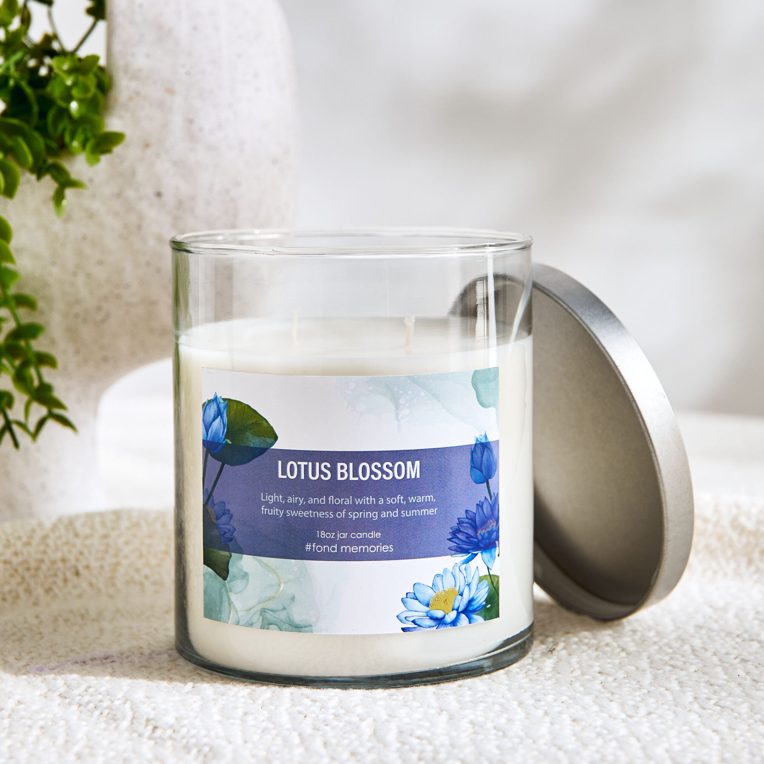 Aure 18oz Glass Jar Candle with Metal Lid - 10.7x13.2 cm