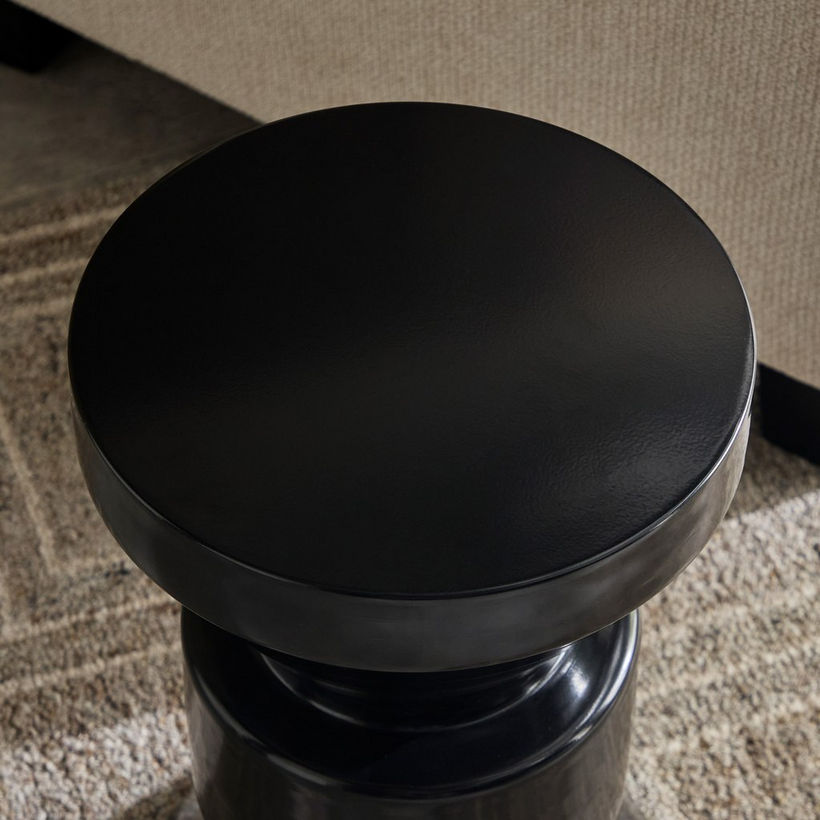 Cavon Karven Accent Table - Image 4