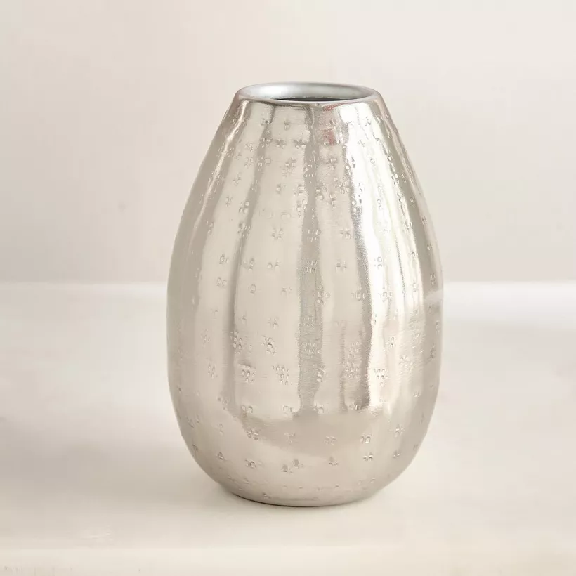 Avya Metal Etched Vase - 10x10x15 cm - Image 3