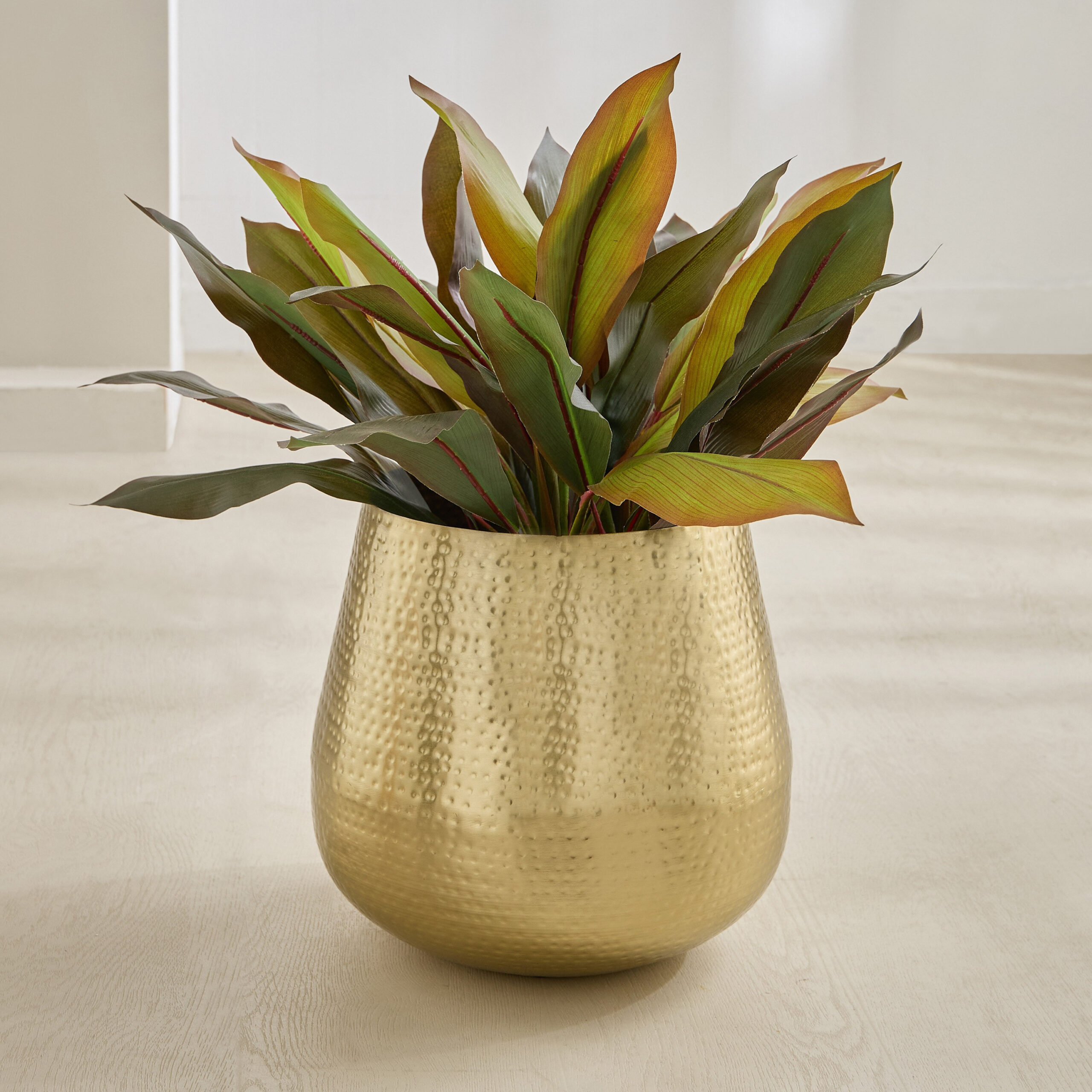 Avya Metal Hammered Conical Planter - 32x32x30 cm