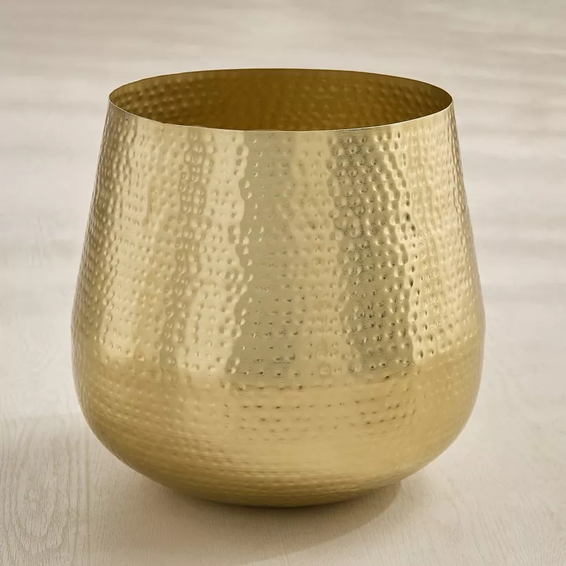 Avya Metal Hammered Conical Planter - 32x32x30 cm - Image 3