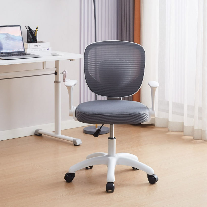 Tulip Kids Chair - Image 3