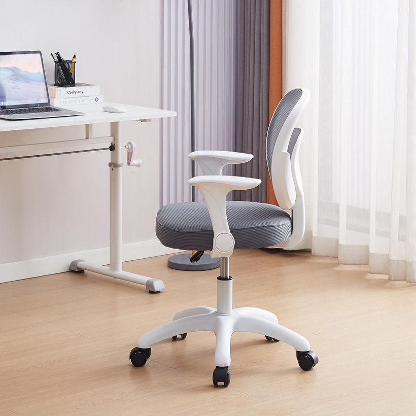 Tulip Kids Chair - Image 4
