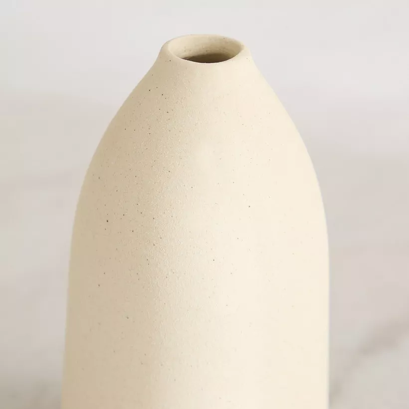 Sansa Roma Ceramic Bud Vase - 5x7.5x12 cm - Image 4